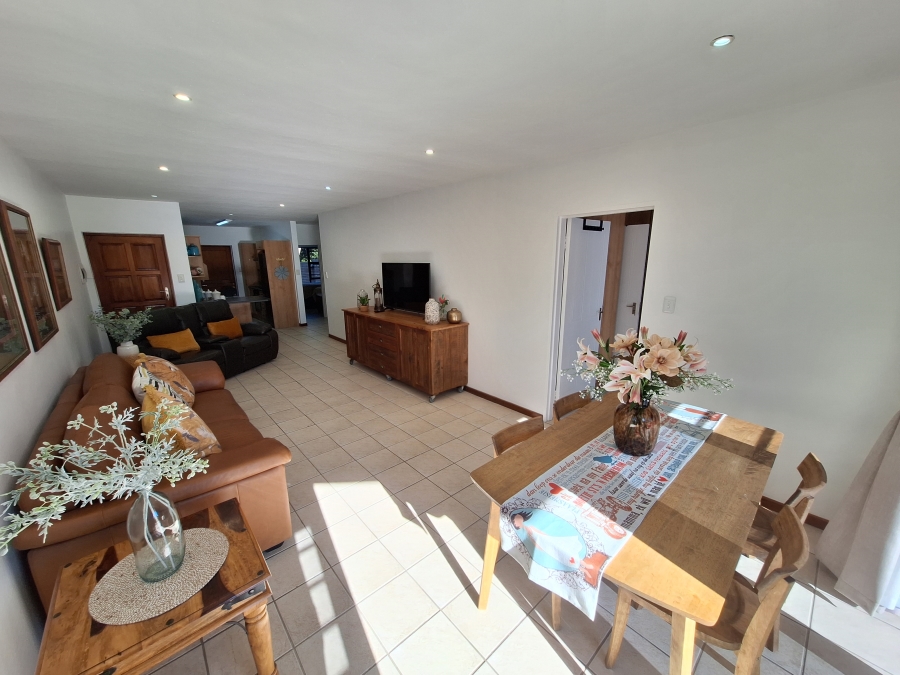 3 Bedroom Property for Sale in Jeffreys Bay Central Eastern Cape